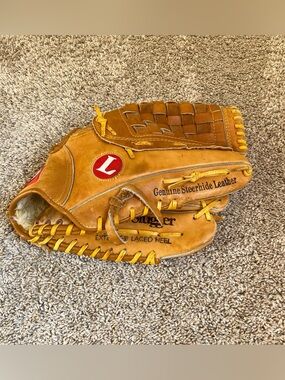 Louisville Slugger LPS8 Baseball Glove 13.5" Glove Super Slugger
